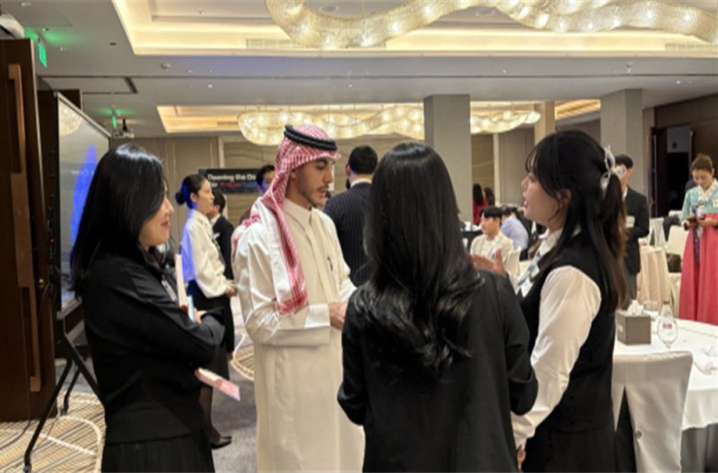 지난 5일부터 8일까지(현지시각) 사우디아라비아 리야드에서 열린 '비반(BIBAN) 2025' 전시회에서 부산시가 마련한 기업 교류 행사 'K-스타트업 나이트' 현장 부산시 제공
