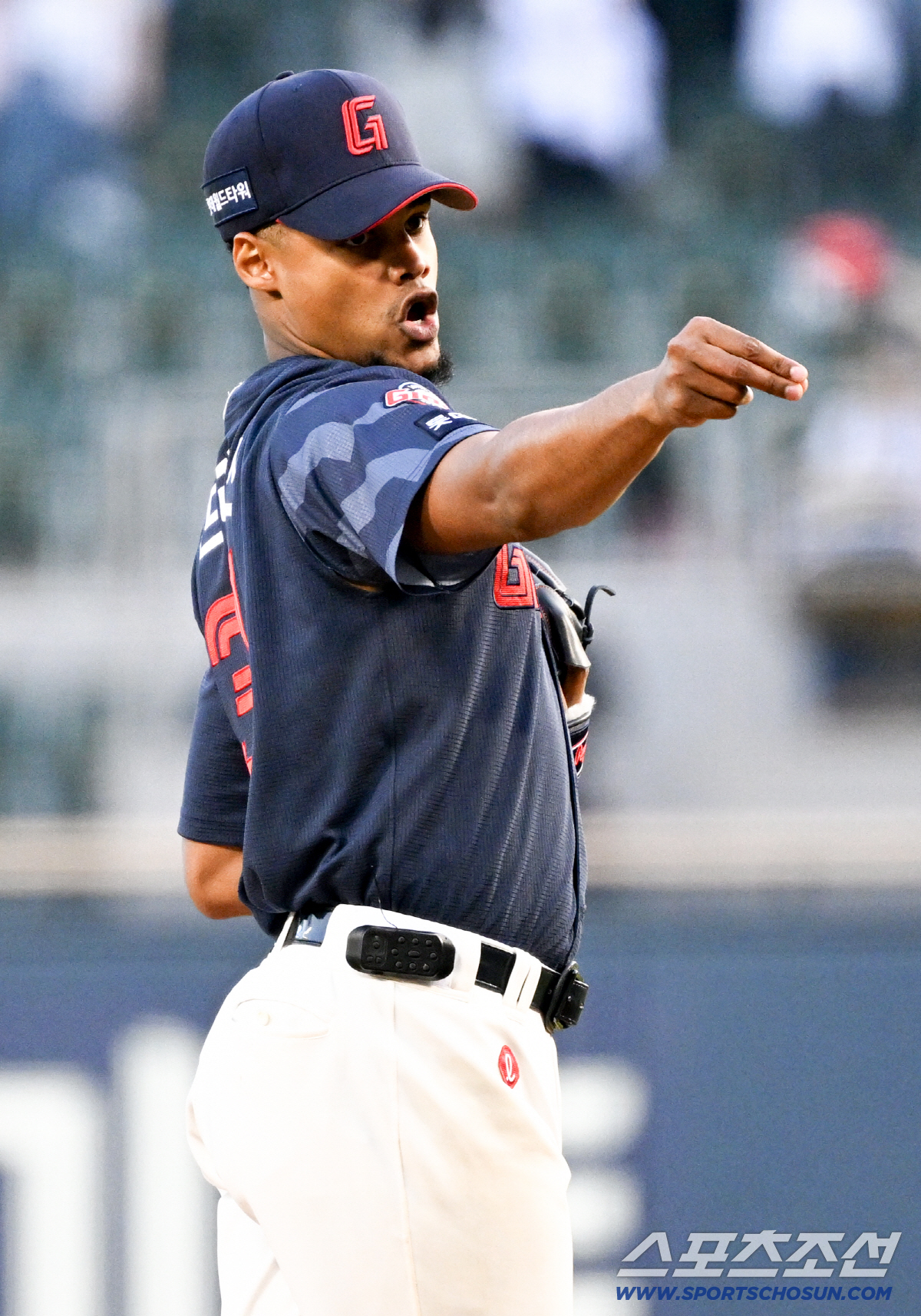 16일 잠실구장에서 열린 LG와 롯데의 경기. 롯데 로드리게스가 숨을 고르고 있다. 잠실=박재만 기자 pjm@sportschosun.com/2026.04.16/